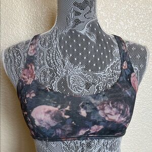 Lululemon athletica 🍋 Floral gray and pink Free-to-Be Sports Bra